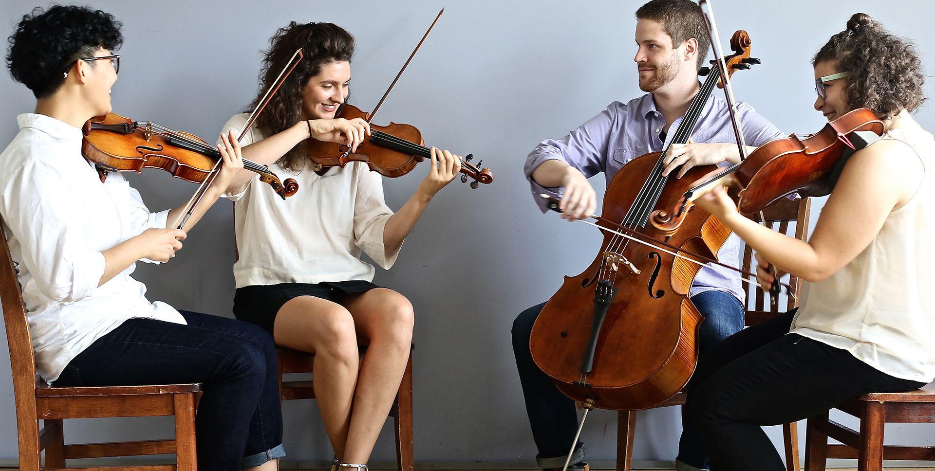 <span>Créer des carrières</span><br><span>soutenues</span>