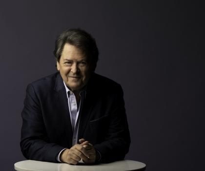 Dr. Peter Simon
